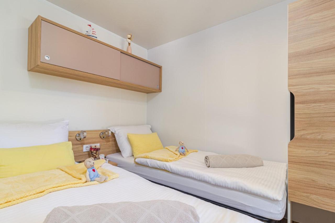 Hemy Casa - Lux Mobile Homes Ровинь Экстерьер фото