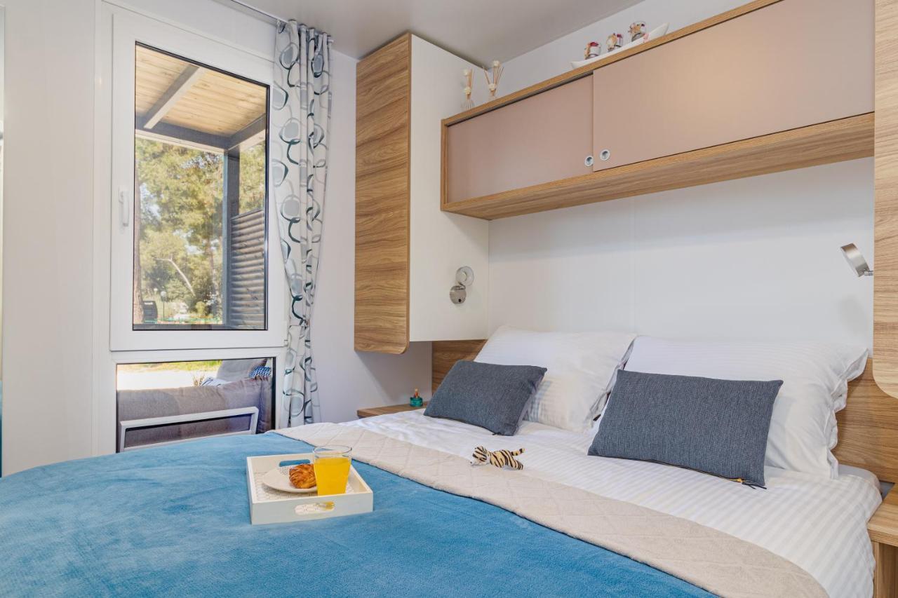 Hemy Casa - Lux Mobile Homes Ровинь Экстерьер фото